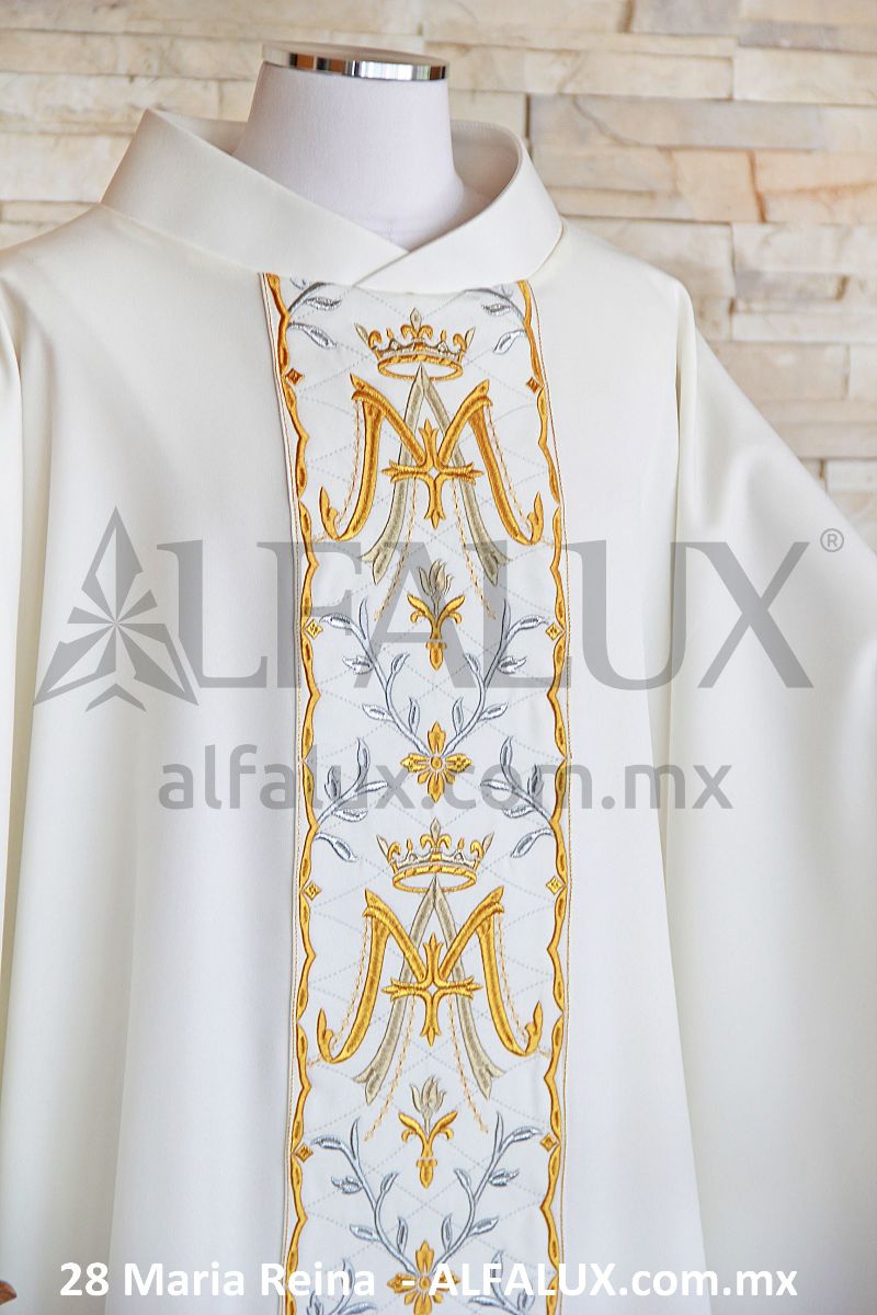 28 Maria Reina Alfalux Casulla Perla Central 203 (7)